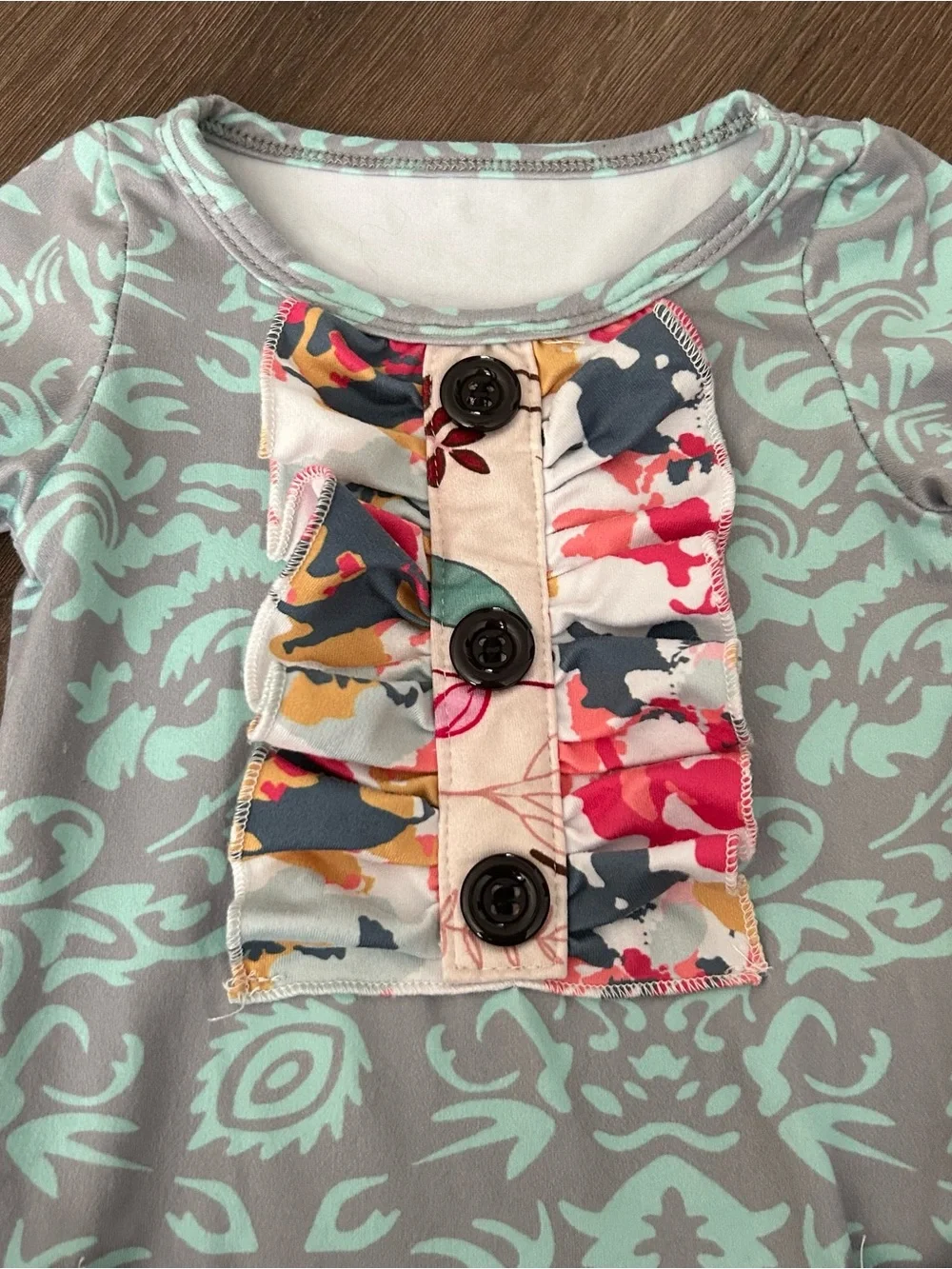NWOT Paisley Blue and Gray Romper Patterned Infant 6month